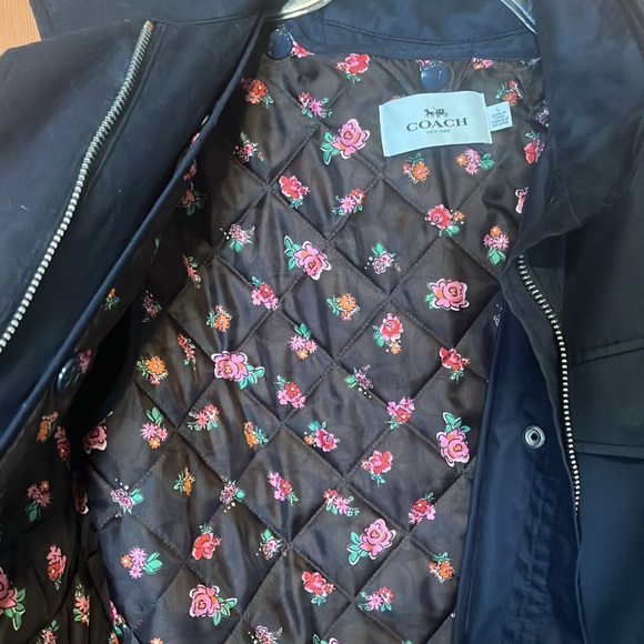 Coach Jacket - Picture 4 of 11